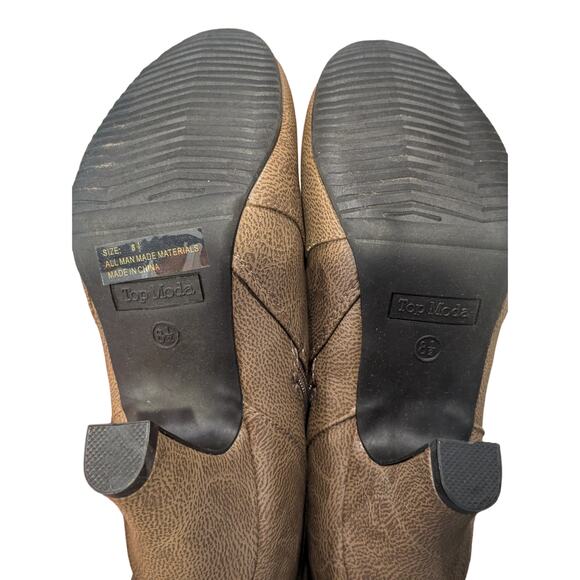 New, Never Worn ladies sz 8.5 Top Moda Tall Taupe Boots with Short Heel - Picture 4 of 4